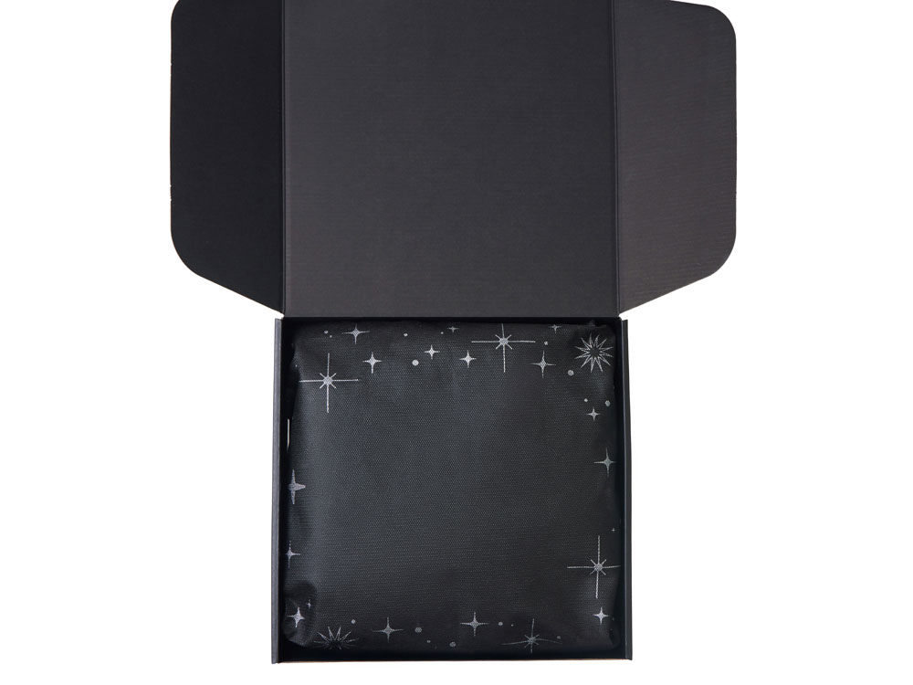 Подарочный набор с варежками, шарфом и термосом,красный