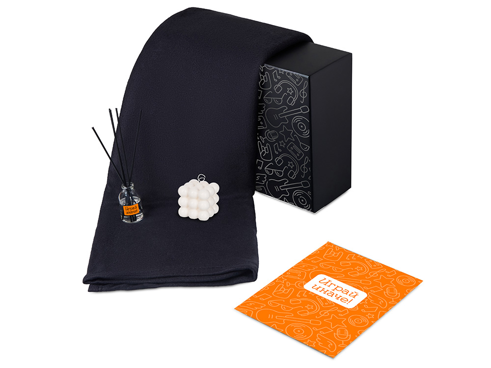 Подарочный набор с пледом, свечой и диффузором, черный Подарочный набор с пледом, свечой и диффузором, черный