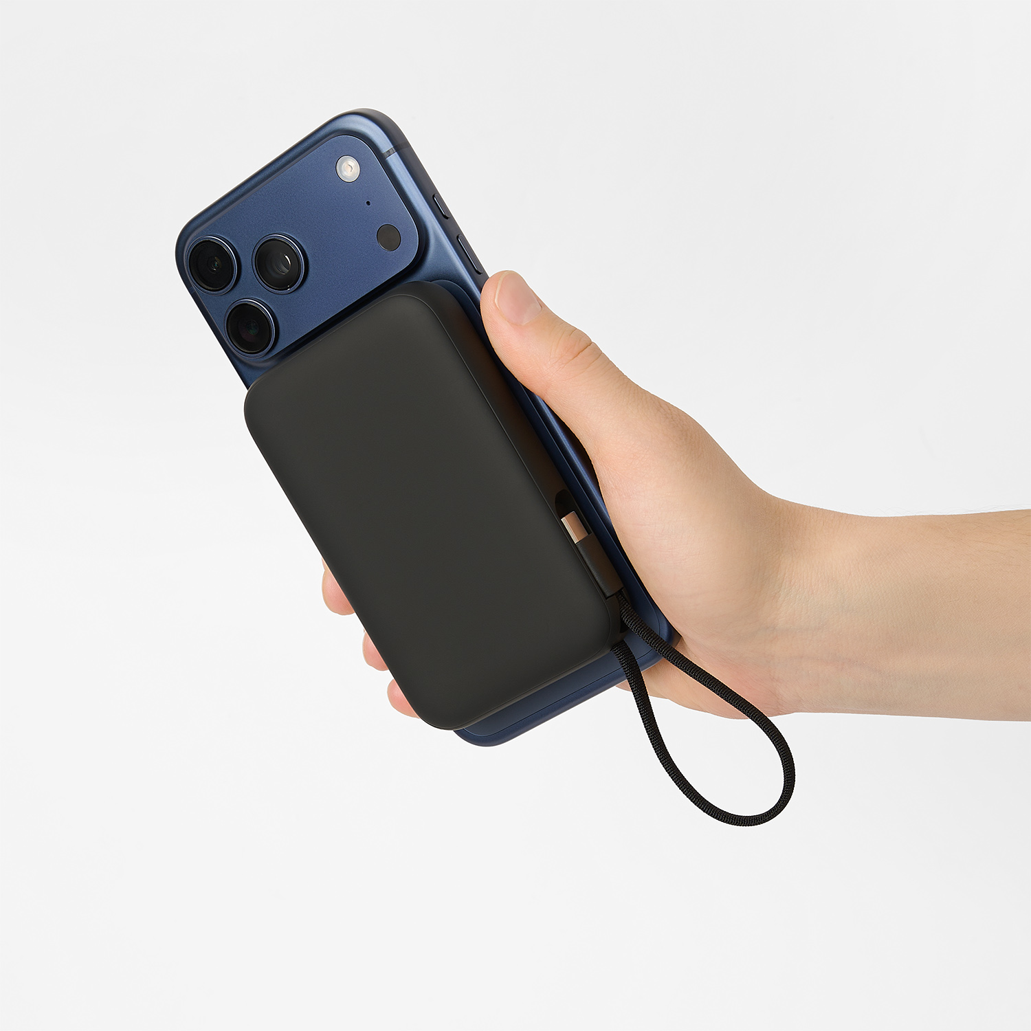 Внешний аккумулятор Комбо (Combo) 4-в-1 10000mAh с функцией беспроводной зарядки 15W, черный