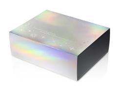 Подарочная коробка с голографическим шубером Aurora, XL, вн. размер 300х235х105 мм. Подарочная коробка с голографическим шубером Aurora, XL, вн. размер 300х235х105 мм.