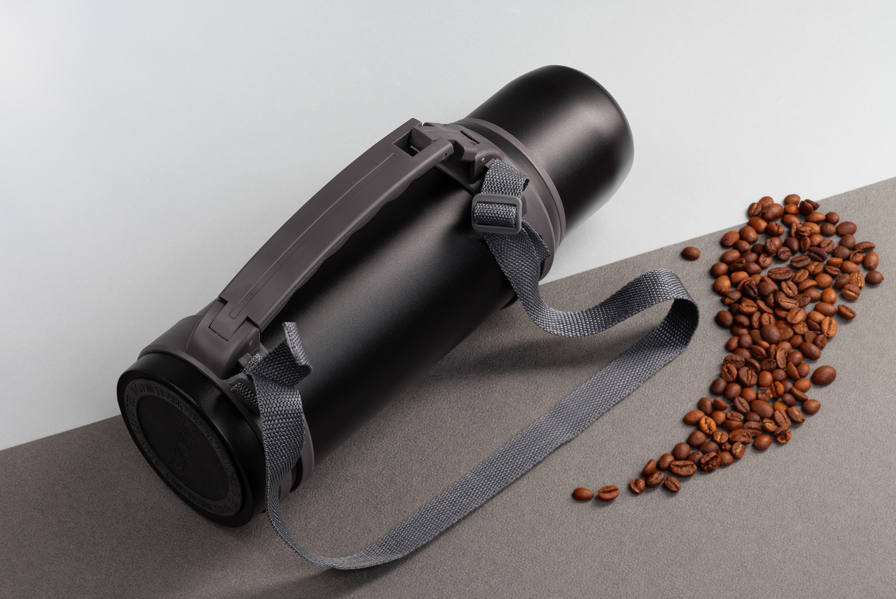 Термос "Сахалин" 1200 мл, покрытие пудра Термос "Сахалин" 1200 мл, покрытие пудра