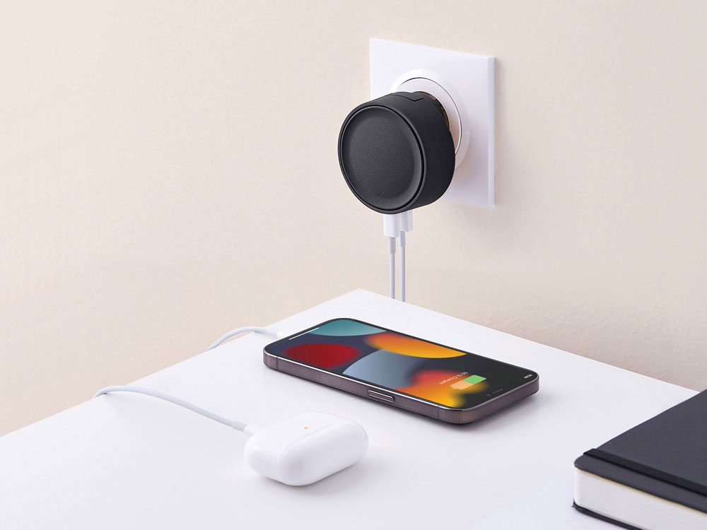 Адаптер питания USB Poweron, черный