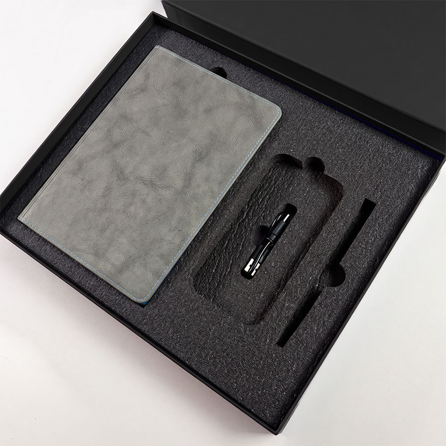 Набор подарочный  EMBER: ежедневник и power bank в коробке  с ложементом