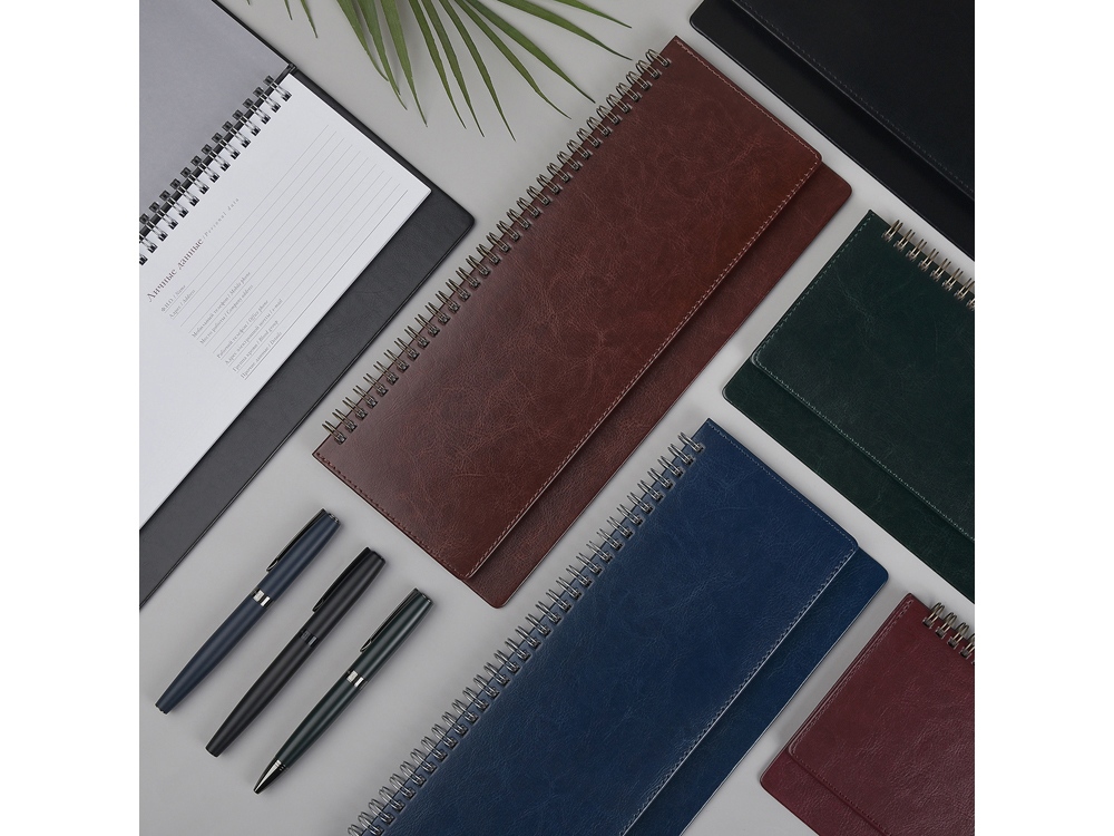 Планинг ГР. датированный Sidney Nebraska 2022, бордовый