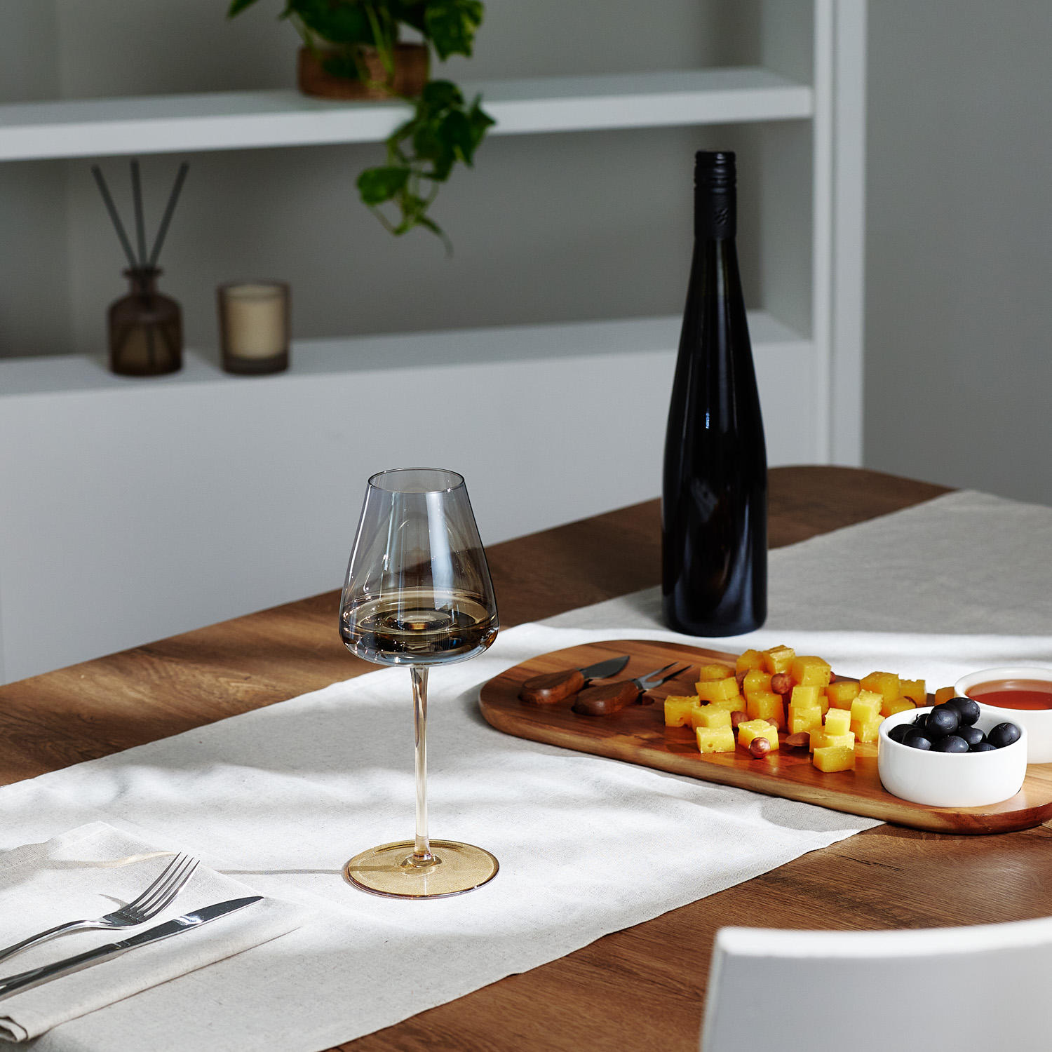 Бокал для вина Ницца (Nizza), градиент дымчато-золотой Бокал для вина Ницца (Nizza), градиент дымчато-золотой