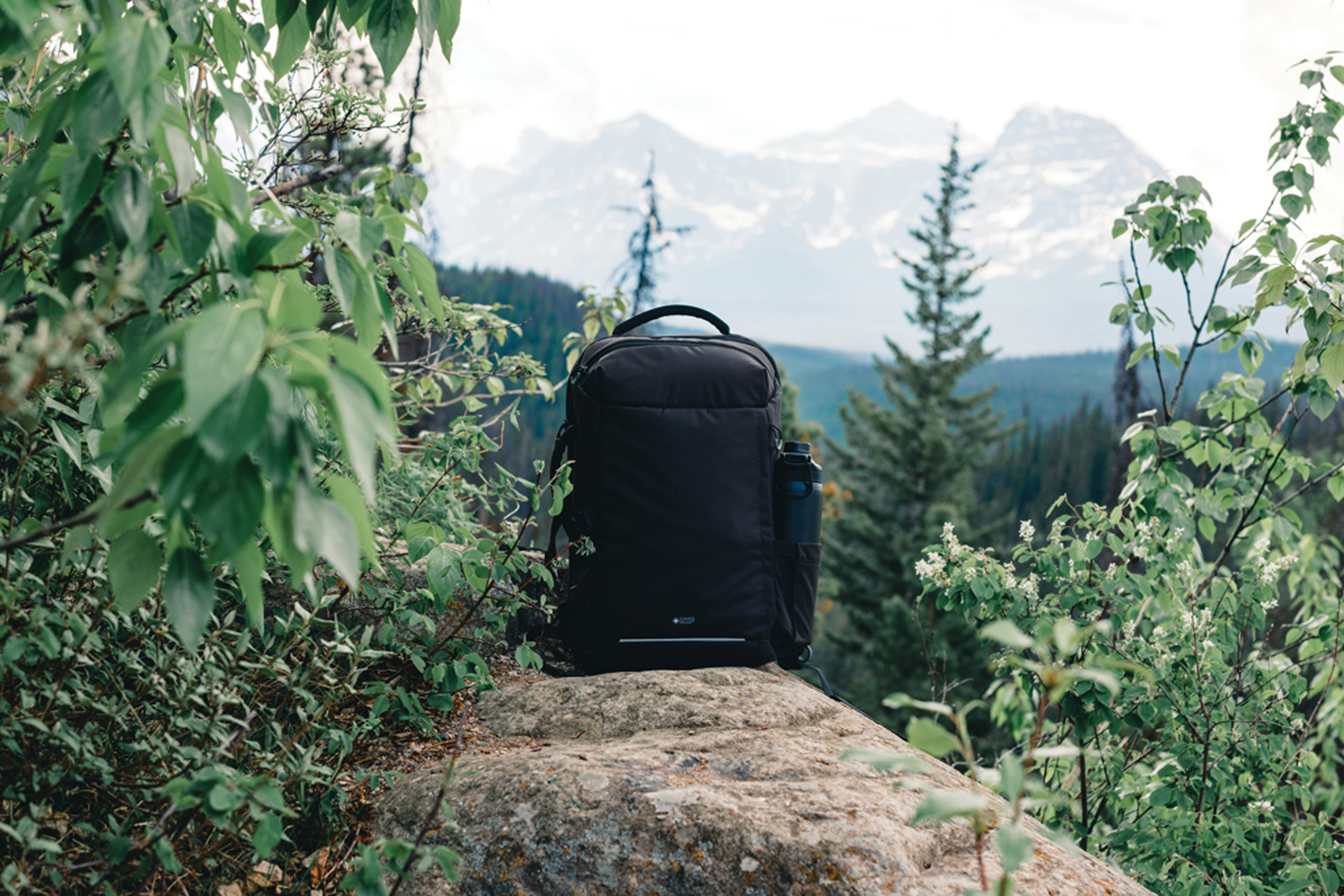 Рюкзак для путешествий Swiss Peak XXL из rPET AWARE™, 17’’