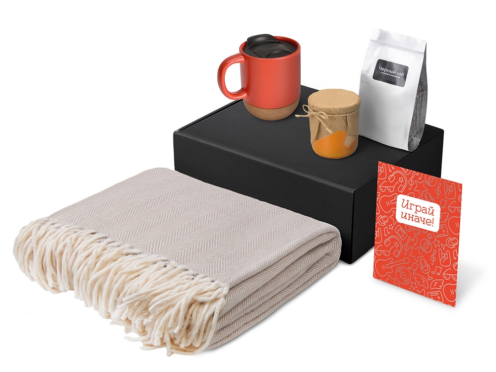 Подарочный набор Re:y. Nest с пледом, кружкой и вареньем Подарочный набор Re:y. Nest с пледом, кружкой и вареньем