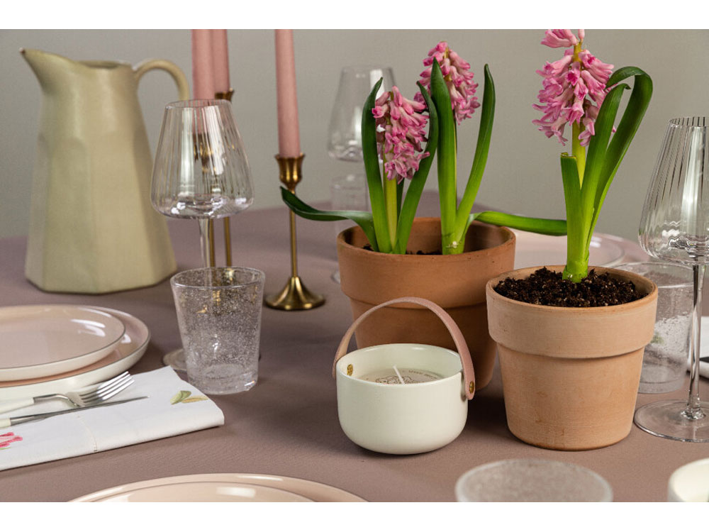 Свеча Valerie Concept с крышкой CNDL 5 PINK, белый/розовый (Р) Свеча Valerie Concept с крышкой CNDL 5 PINK, белый/розовый (Р)