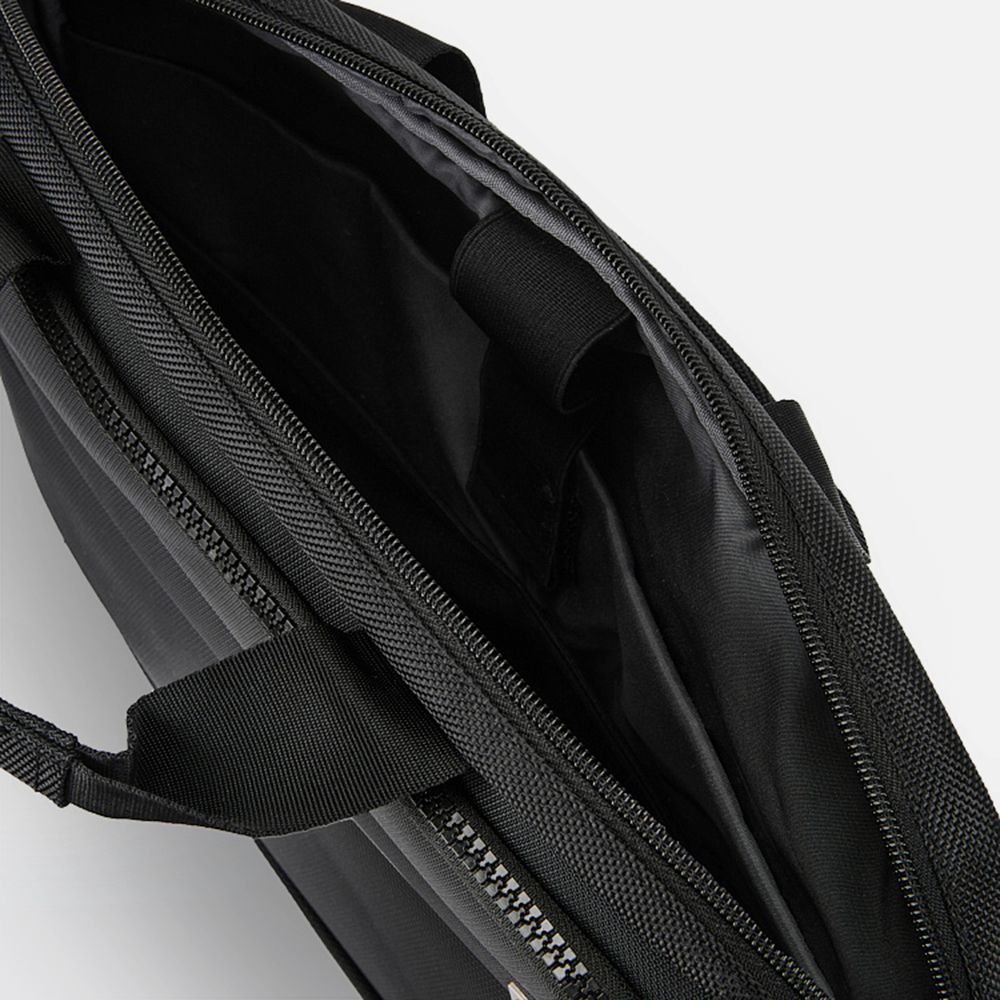 Сумка для ноутбука Discovery 14, черная