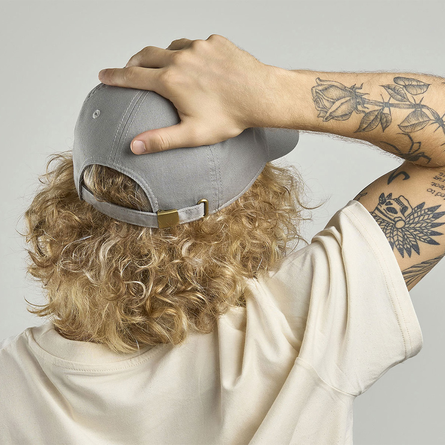 Бейсболка DAD HAT-S, 6 клиньев, металлическая застежка Бейсболка DAD HAT-S, 6 клиньев, металлическая застежка