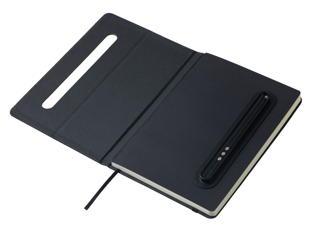 Набор блокнот А5 с магнитным держателем для ручки и подставкой для телефона и металлической шариковой ручкой NotaBene, черный