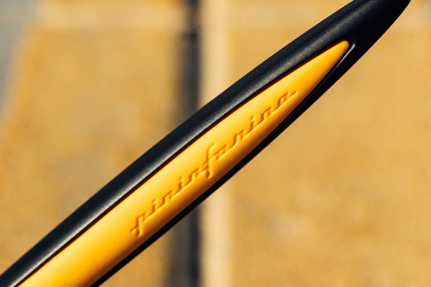 Вечная ручка Pininfarina Cambiano Race Yellow