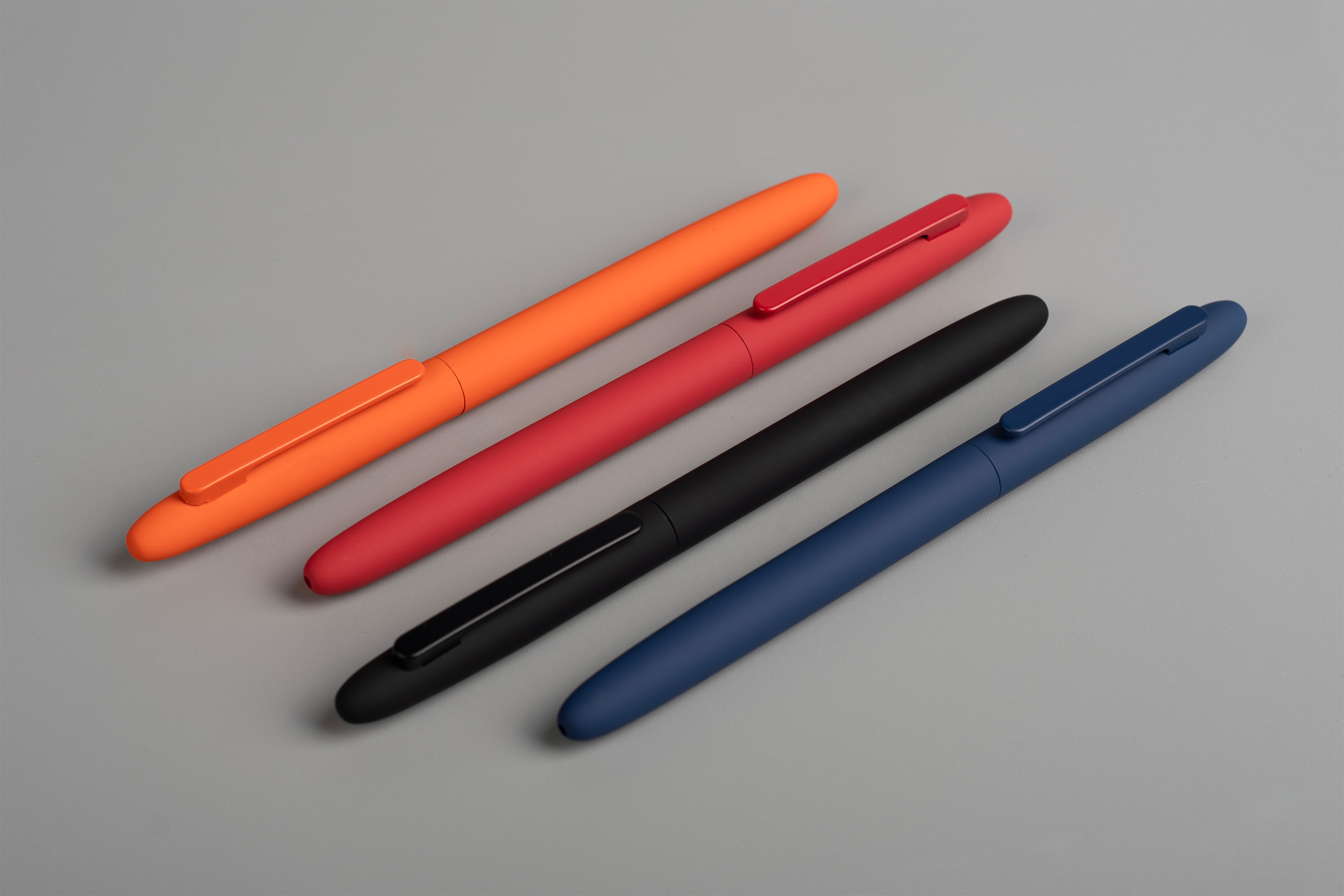 Ручка шариковая "Vega", покрытие soft touch Ручка шариковая "Vega", покрытие soft touch