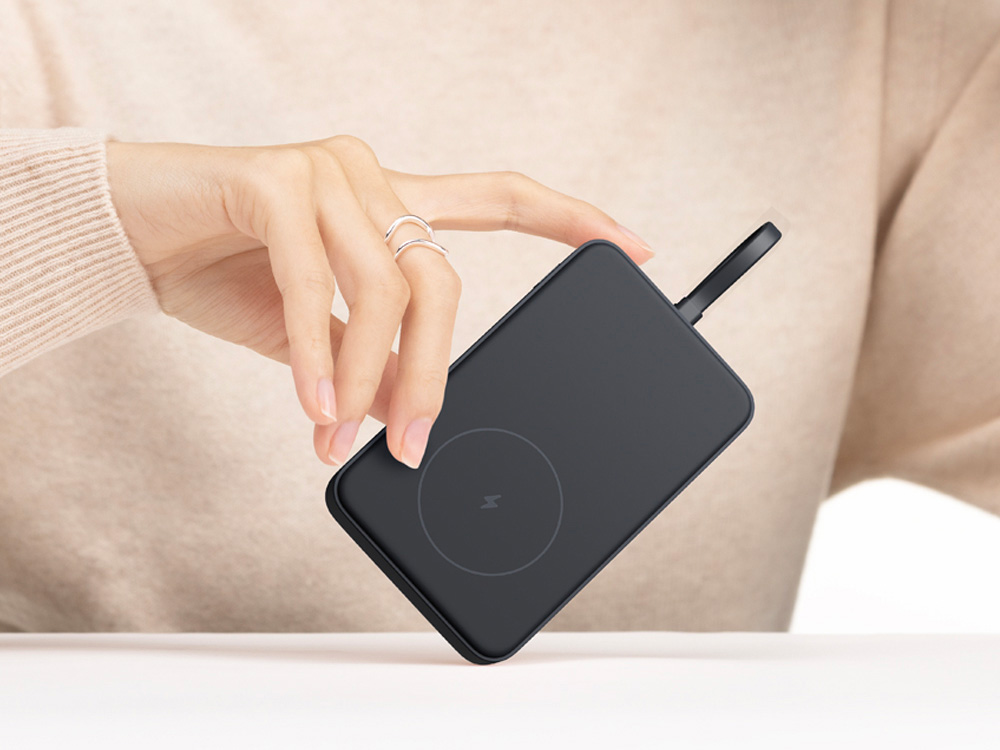 Внешний аккумулятор с кабелем Xiaomi 33W Magnetic Power Bank 10000mAh (Integrated Cable) Gray Внешний аккумулятор с кабелем Xiaomi 33W Magnetic Power Bank 10000mAh (Integrated Cable) Gray