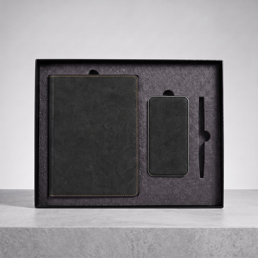 Набор подарочный  EMBER: ежедневник и power bank в коробке  с ложементом