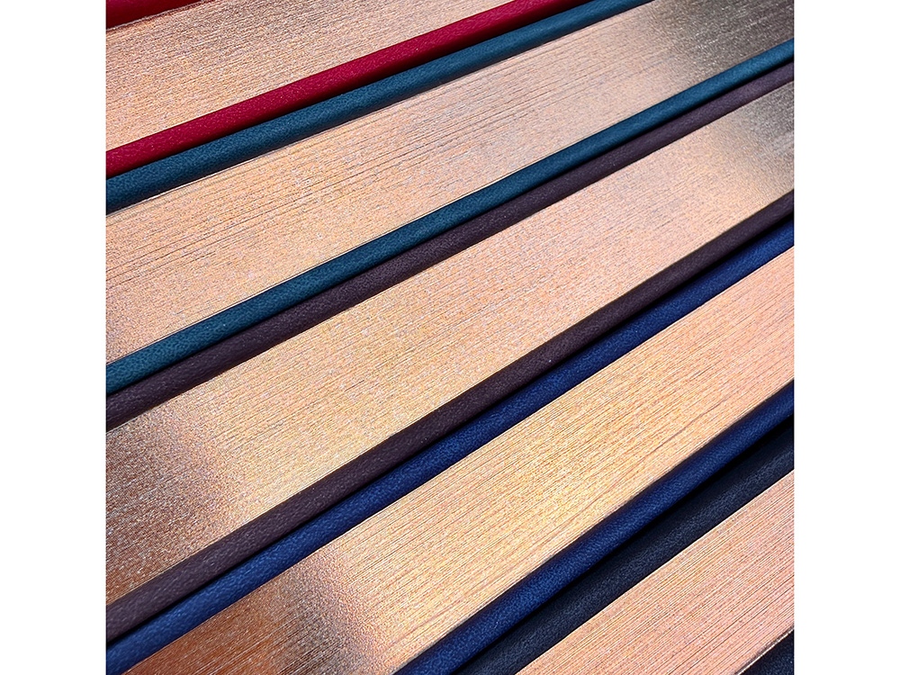 Ежедневник недатированный А5 Royal, зеленый с бронзовым срезом Ежедневник недатированный А5 Royal, зеленый с бронзовым срезом