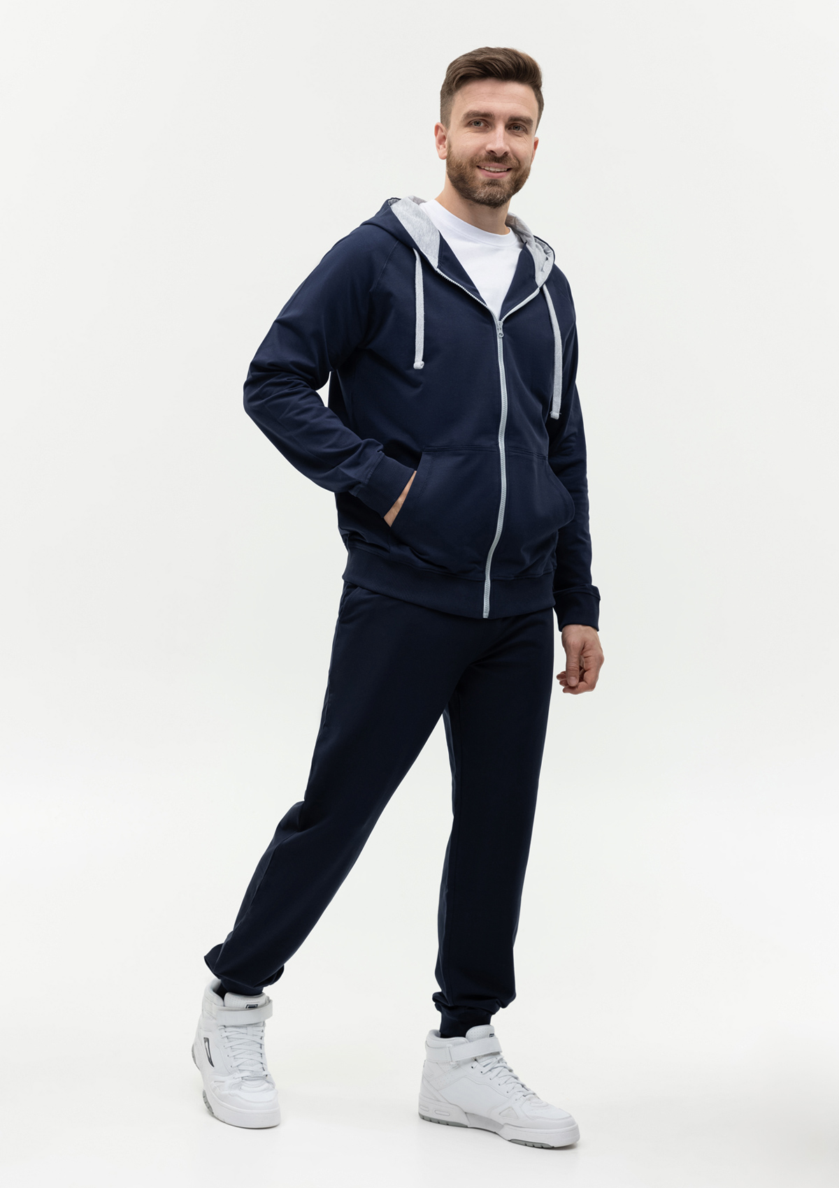 Брюки мужские 62 трикотажные Futer