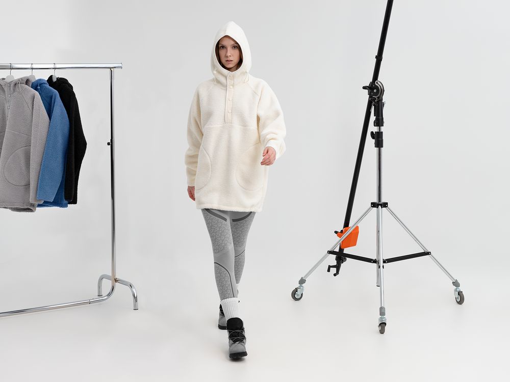 Анорак унисекс Oblako, молочно-белый Анорак унисекс Oblako, молочно-белый