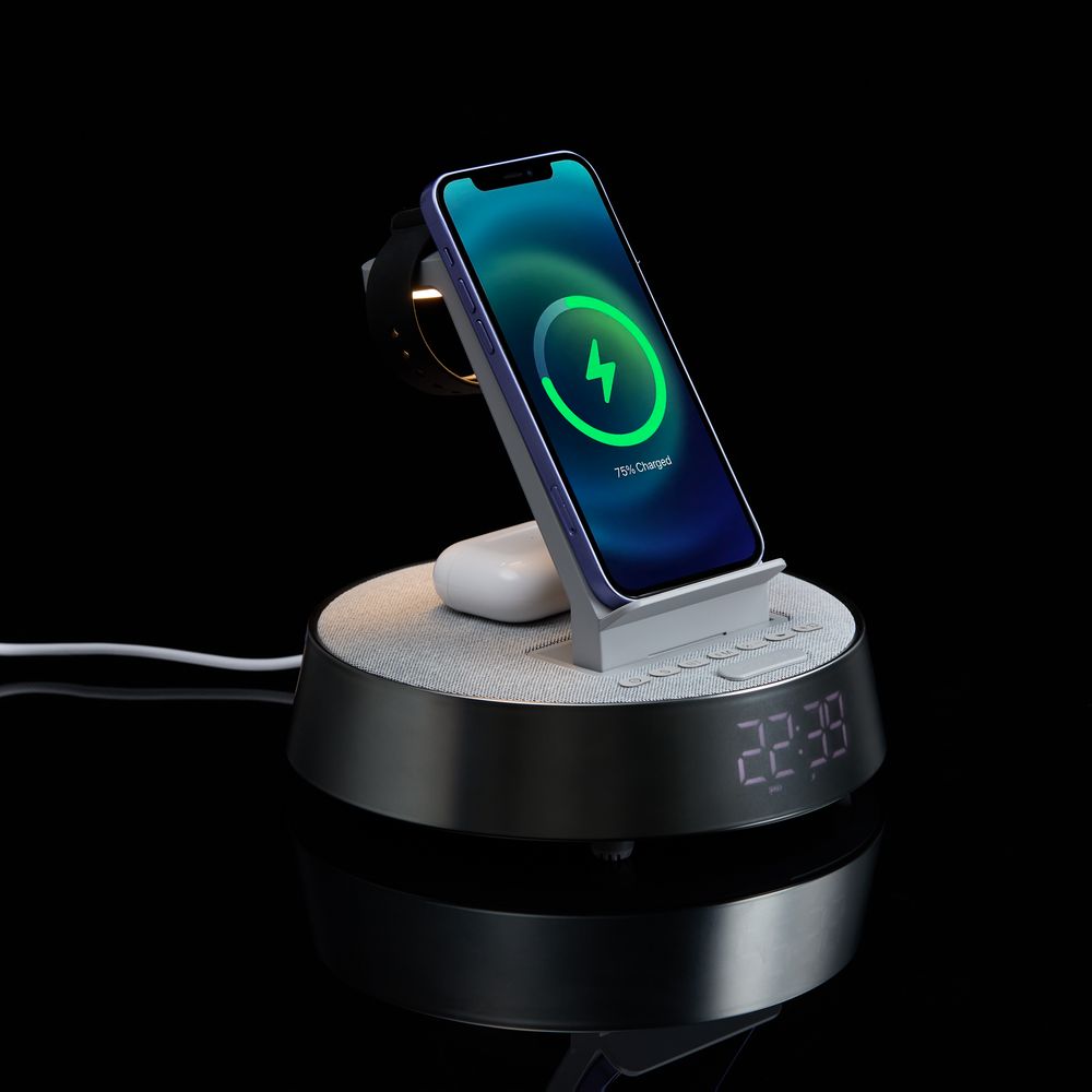 Bluetooth-колонка с беспроводной зарядкой и часами netEnergy, серая Bluetooth-колонка с беспроводной зарядкой и часами netEnergy, серая