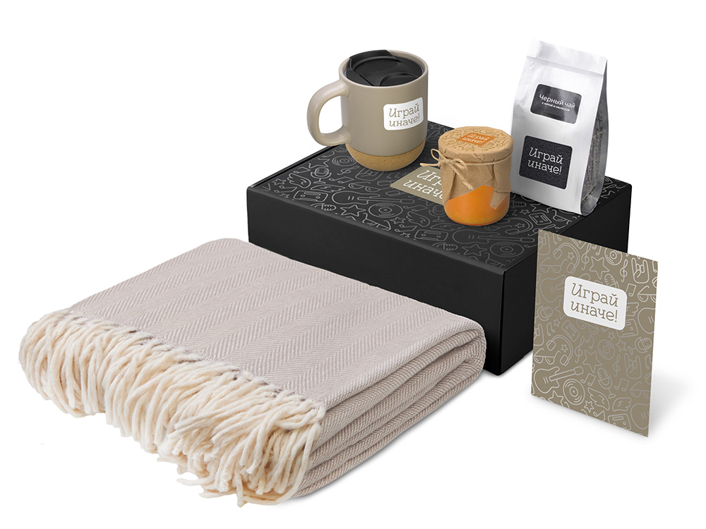 Подарочный набор Re:y. Nest с пледом, кружкой и вареньем Подарочный набор Re:y. Nest с пледом, кружкой и вареньем
