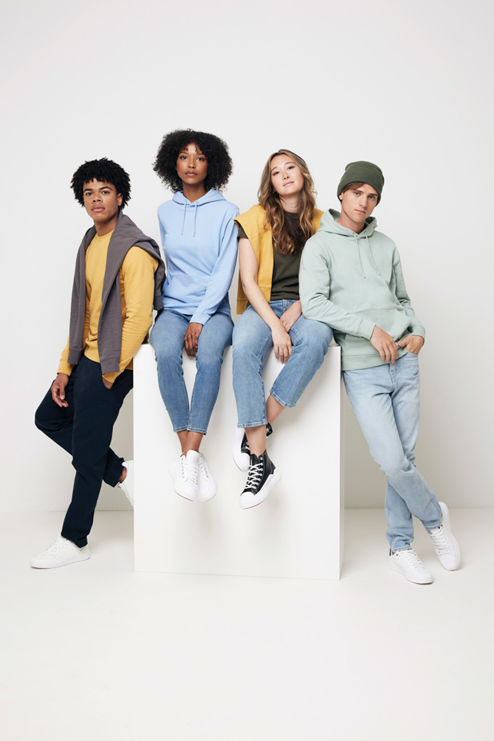 Футболка Iqoniq Bryce из переработанного хлопка, унисекс, 180 г/м² Футболка Iqoniq Bryce из переработанного хлопка, унисекс, 180 г/м²