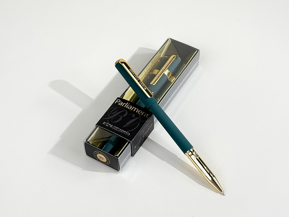 Ручка пластиковая шариковая Parliament, 0,7 мм, синие чернила, зеленый/золотистый
