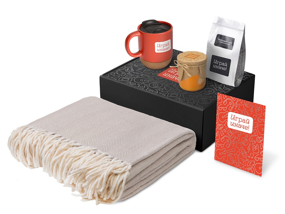 Подарочный набор Re:y. Nest с пледом, кружкой и вареньем Подарочный набор Re:y. Nest с пледом, кружкой и вареньем