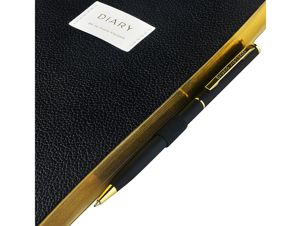 Ежедневник недатированный А5 Black с нашивкой, черный Ежедневник недатированный А5 Black с нашивкой, черный