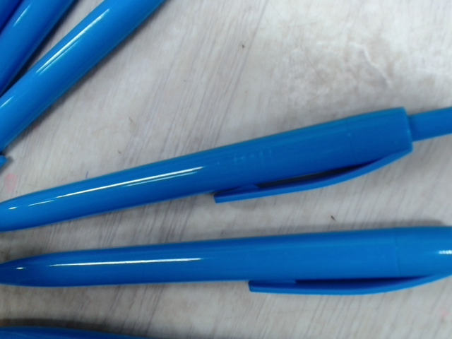 Ручка шариковая пластиковая Air, голубой (Р)