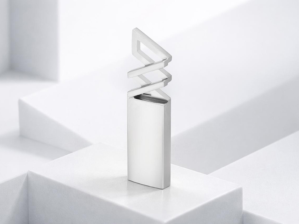 Флешка 32 ГБ USB 3.0 Адорн Флешка 32 ГБ USB 3.0 Адорн